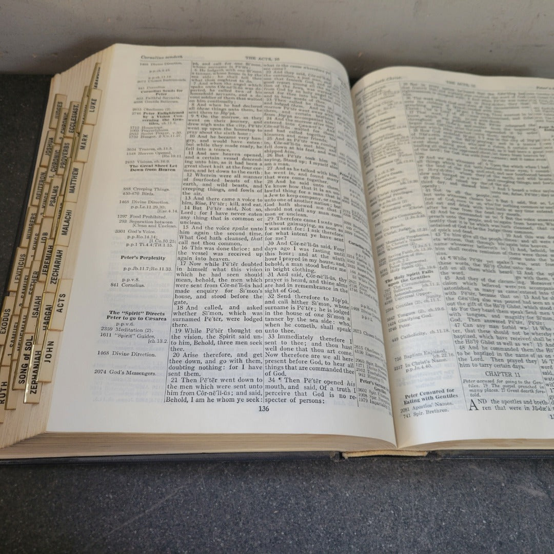 CHAIN REFERENCE BIBLE Thompson BB Kirkbridge Bible Co with tabs 1957