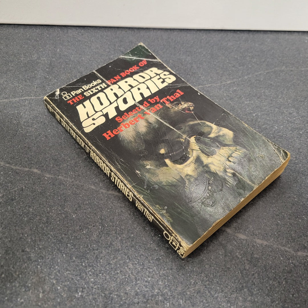 The Sixth Book of Horror Stories herbert van Thal Pan 9th Print 1973
