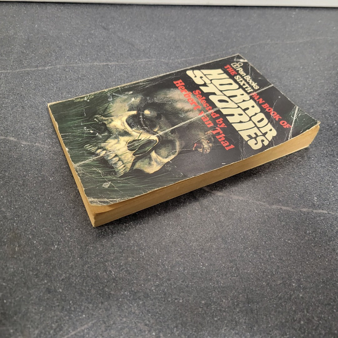 The Sixth Book of Horror Stories herbert van Thal Pan 9th Print 1973