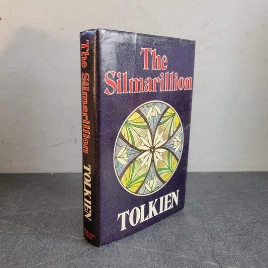 The Silmarillion J.R.R. Tolkien Fifth 1977 Allen & Unwin Hardcover Vintage