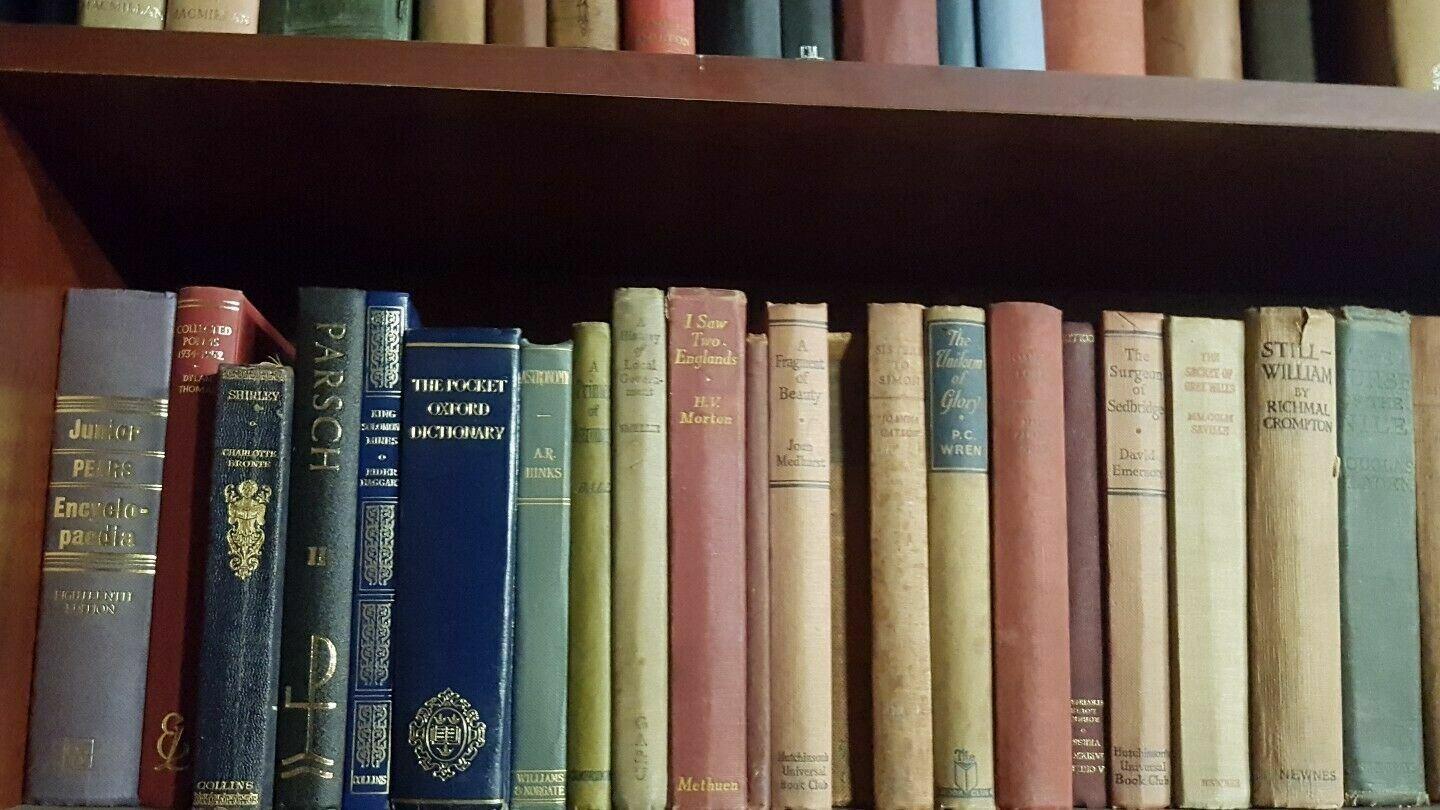 Job lot 20x Vintage Books Bundle Display Prop Old Antique Gold Spines Cloth