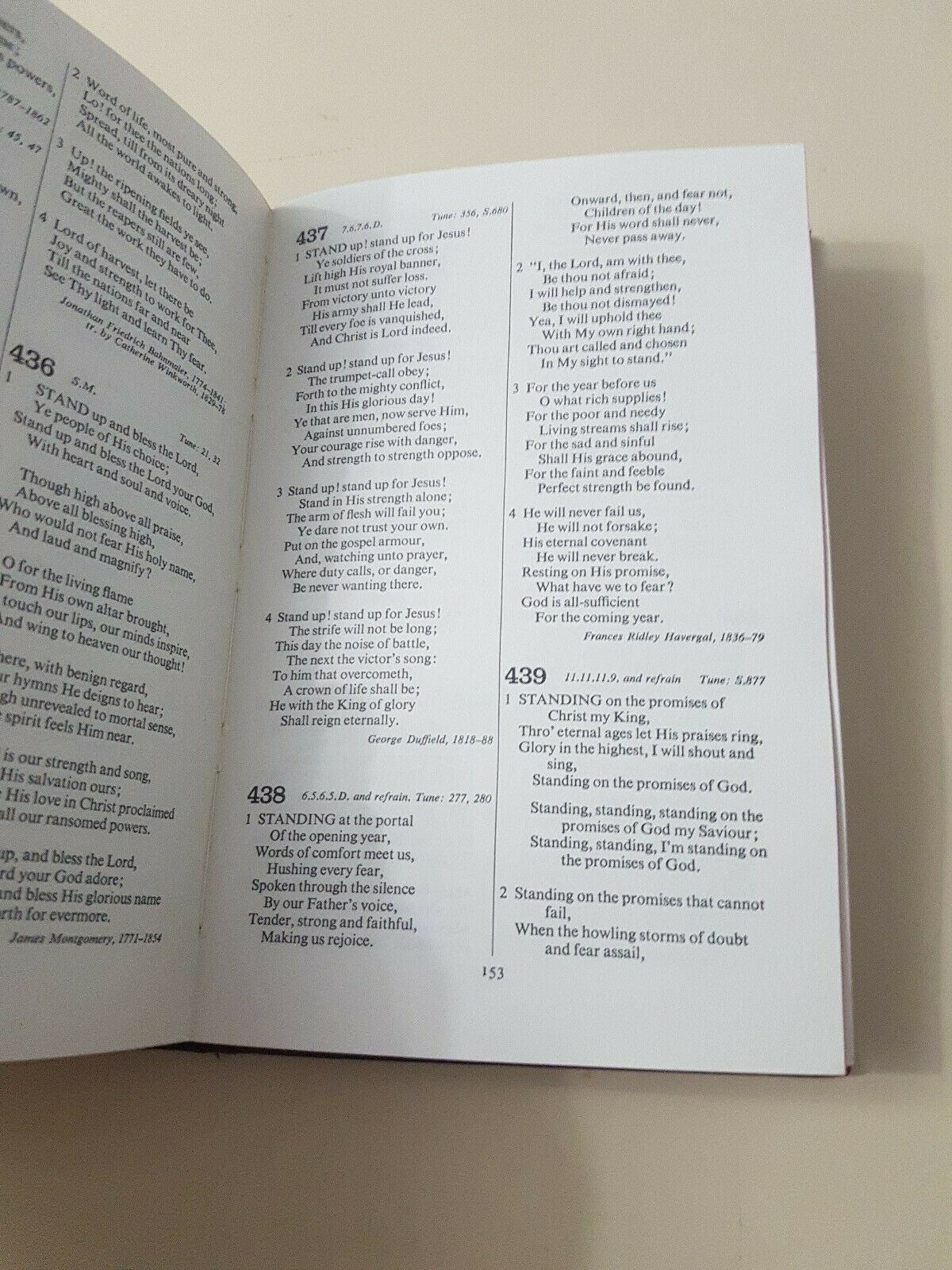 Eb3001 The  Methodist Hymnal Edited by Hazel Watson Viney Ltd Red Edged pages