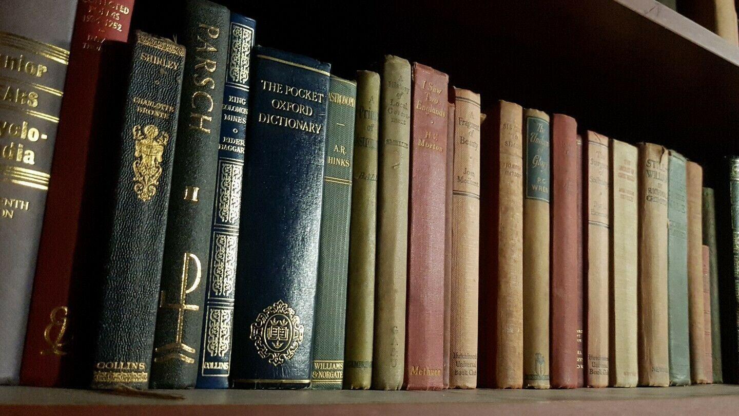 VB10 Job lot 10x Vintage Books Bundle Display Prop Old Antique Gold Spines Cloth