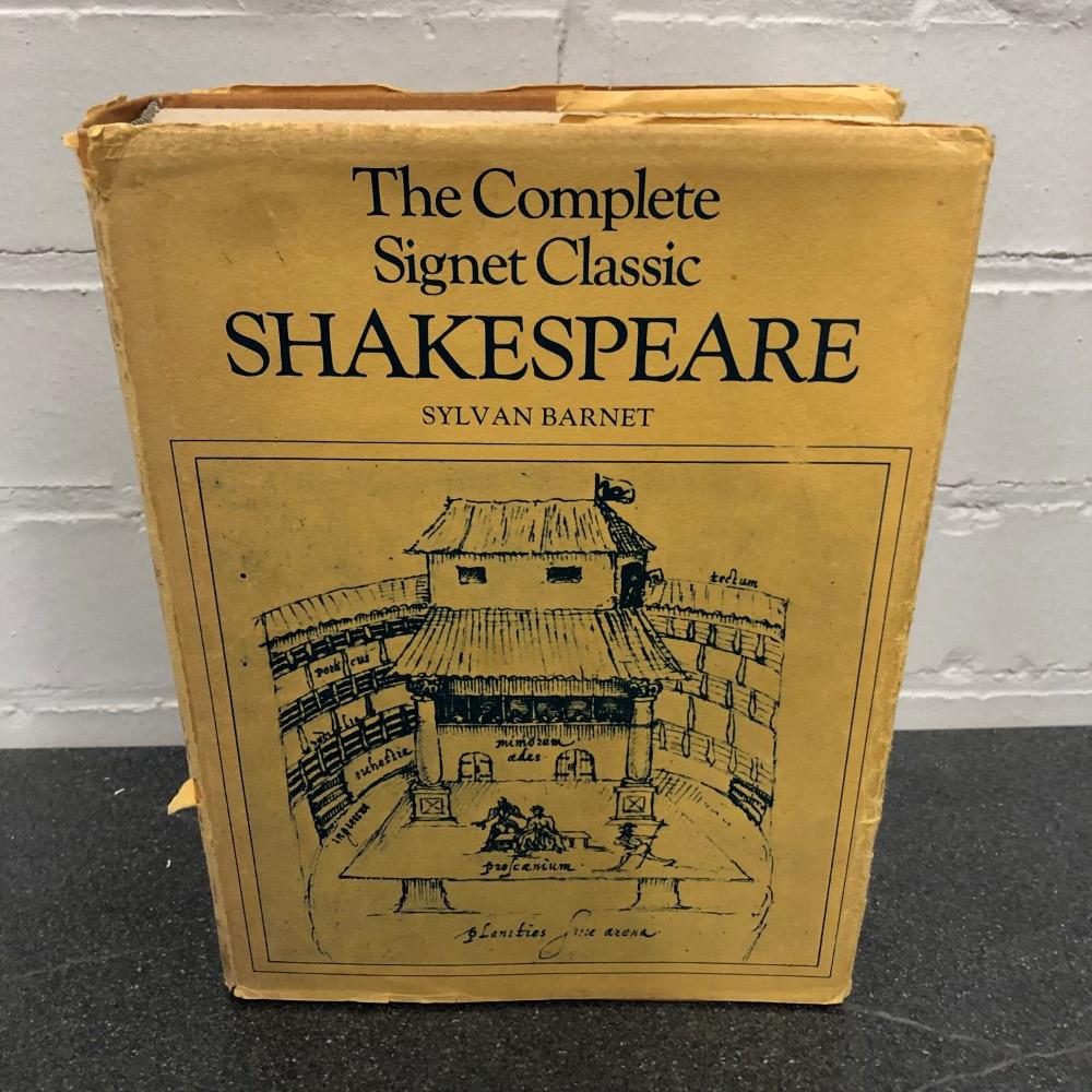 THE COMPLETE SIGNET CLASSIC SHAKESPEARE HARDCOVER BOOK OF THEATRE PLAY SCRIPTS